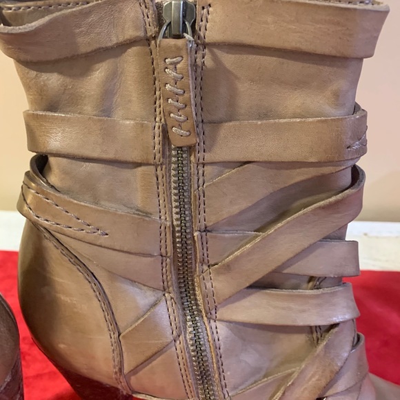 Frye Mikaela Strappy Ankle Boots - Picture 9 of 14